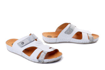 Dr. Brinkmann 700516-03 - klapki damskie białe