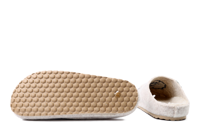 Dr. Brinkmann 320263-81 - kapcie damskie offwhite