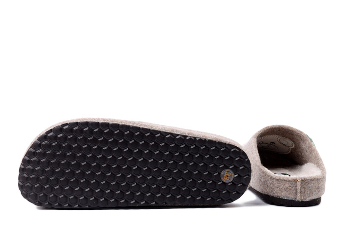 Dr. Brinkmann 320262-22 - kapcie damskie hellbraun