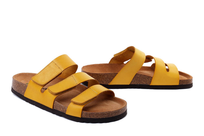 Dr. Brinkmann 700508-06 - klapki damskie gelb