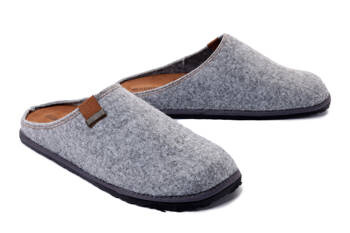 Dr. Brinkmann 220024-91 - kapcie męskie jasnoszare