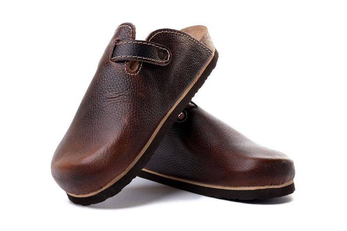 Dr. Brinkmann 600425-02 - klapki męskie brązowe