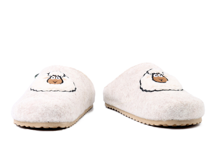 Dr. Brinkmann 320263-81 - kapcie damskie offwhite