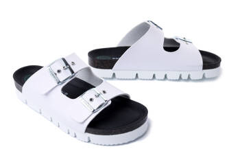 Dr. Brinkmann 700560-03 - klapki damskie białe