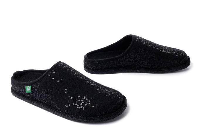 Dr. Brinkmann 320219-01 - kapcie damskie czarne