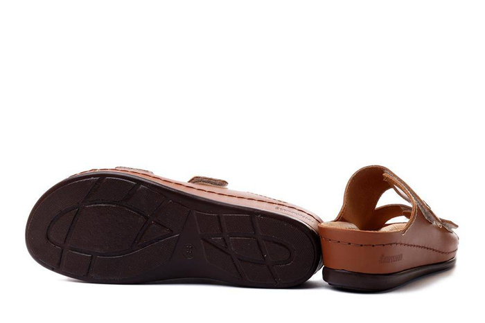 Dr. Brinkmann 702793-02 - klapki damskie natur