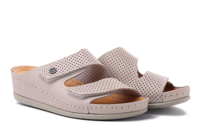 Dr. Brinkmann 700568-81 - klapki damskie beżowe