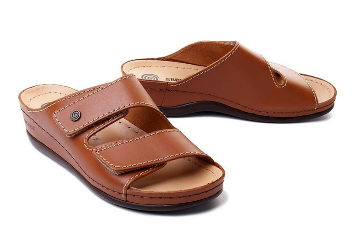 Dr. Brinkmann 702793-02 - klapki damskie natur