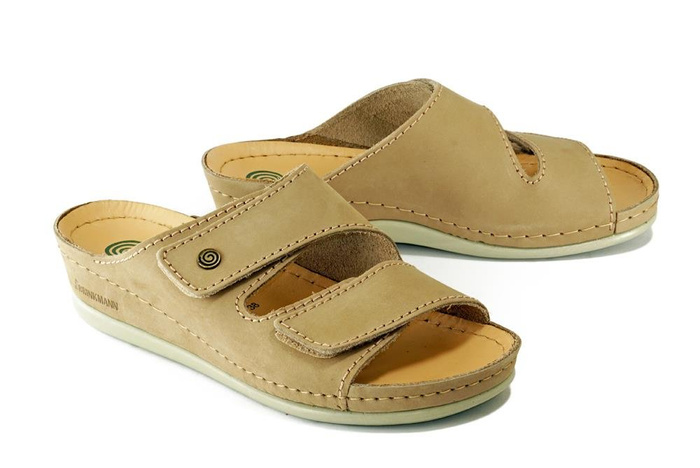 Dr. Brinkmann 701049-08 - klapki damskie beżowe