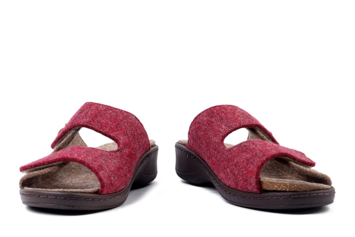 Dr. Brinkmann 330047-41 - klapki damskie bordowe