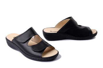 Dr. Brinkmann 700731-01 - klapki damskie czarne