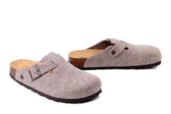 Dr. Brinkmann 220067-21 - kapcie męskie mittelbraun