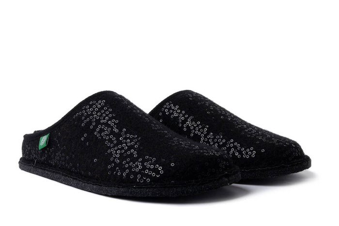 Dr. Brinkmann 320219-01 - kapcie damskie czarne