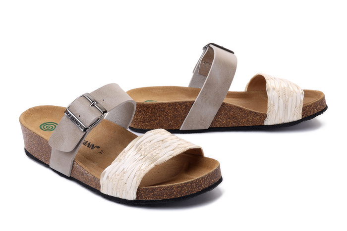 Dr. Brinkmann 700181-08 - klapki damskie beżowe