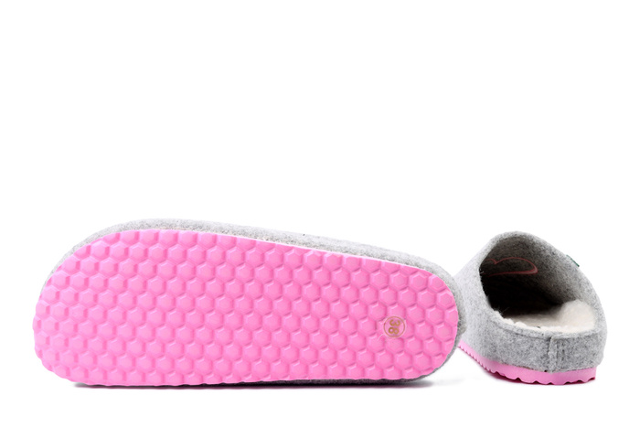 Dr. Brinkmann 320270-91 - kapcie damskie jasnoszare